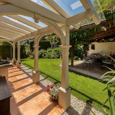 Apartma Summer Garden ブレッド エクステリア 写真